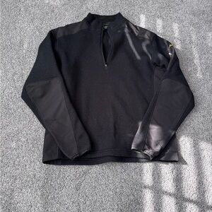 Klim Yukon Men's Black 1/4 zipmid layer size Large - also Klim socks + Balaclava